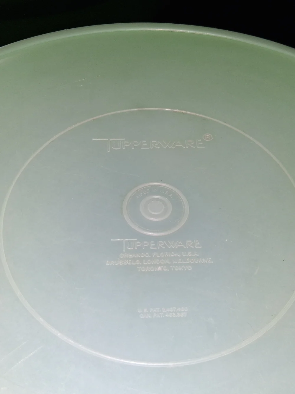 Tupperware Mint Green Fix & Mix Mixing Bowl With Lid